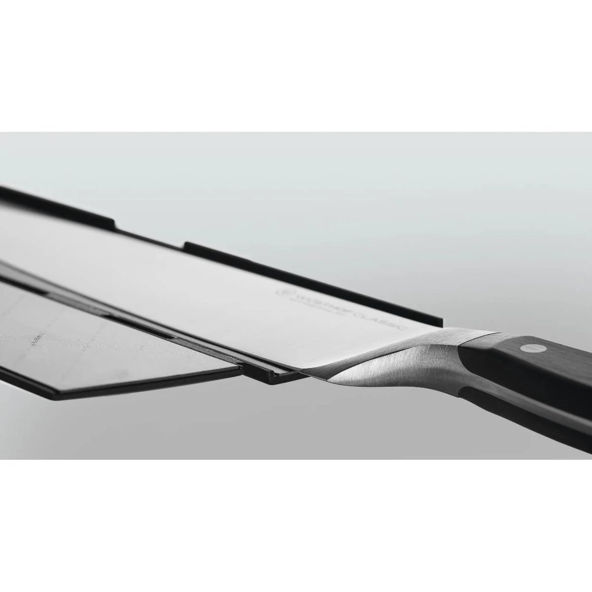 Wusthof 10" Wide Magnetic Blade Guard 6 Wusthof 10" Wide Magnetic Blade Guard - Image 4