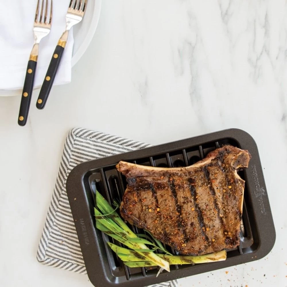 Nordic Ware Compact Oven Grill & Sear 4 Nordic Ware Compact Oven Grill & Sear - Image 2