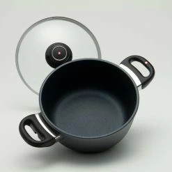 Swiss Diamond | HD Casserole With Lid - 9.5" (3.2 Qt.) -Cookware & Knives Shop 6820c japan 2017 10 27 20 11 39 utc 1