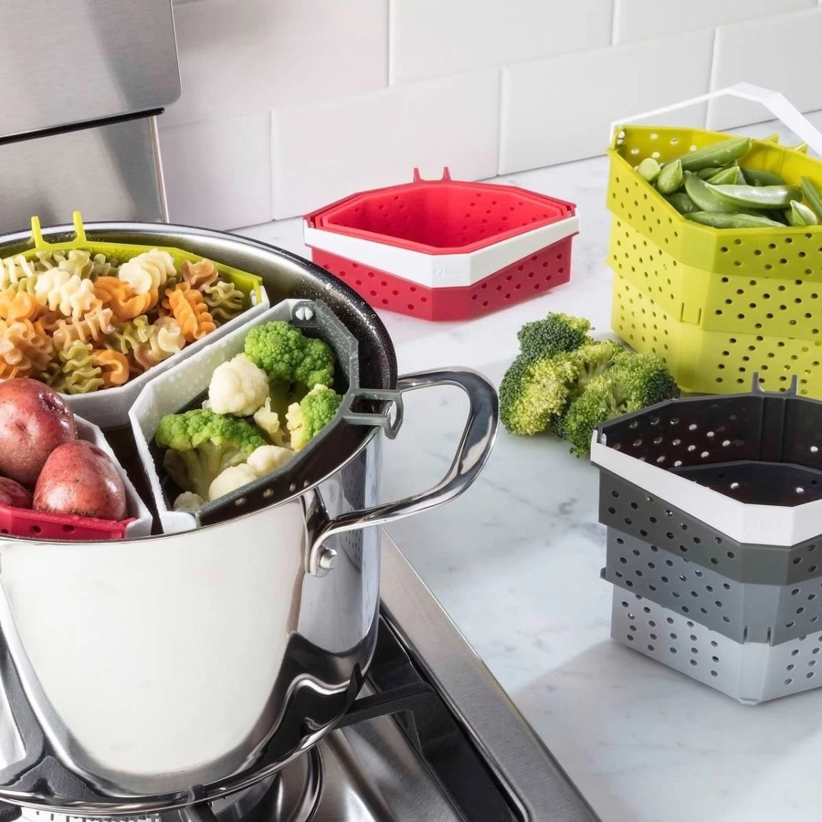 Gourmac Collapsible Cooker | Red 6 Gourmac Collapsible Cooker | Red - Image 4