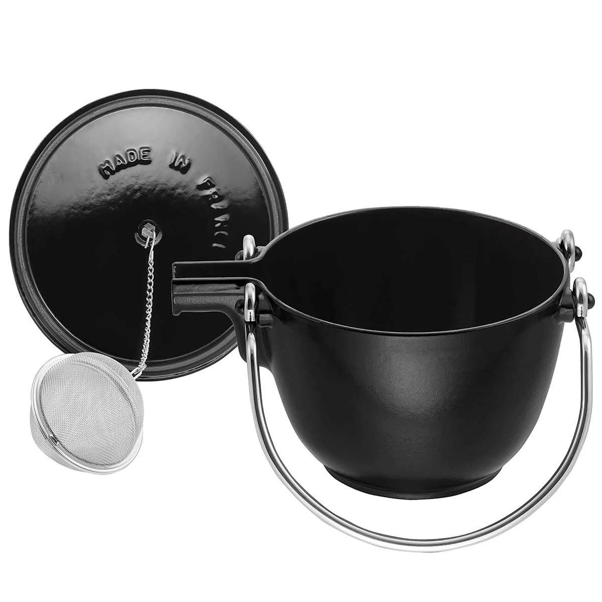 Staub 1 Qt. Round Tea Kettle | Matte Black 4 Staub 1 Qt. Round Tea Kettle | Matte Black - Image 2
