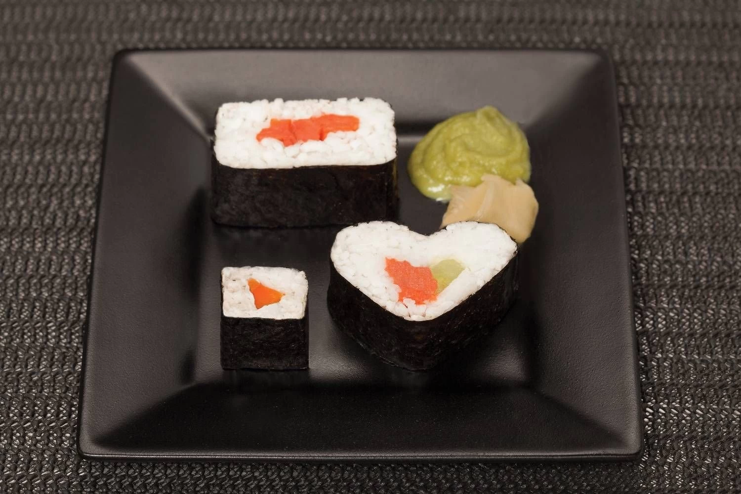 Helen's Asian Kitchen Sushi Making Kit 15 Helen's Asian Kitchen Sushi Making Kit - Image 13