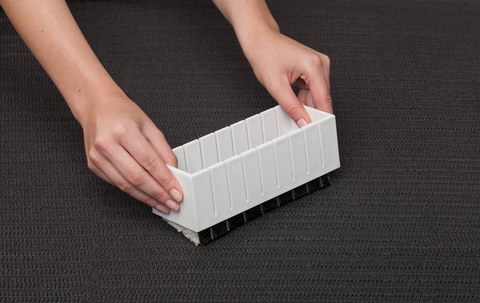 Helen's Asian Kitchen Sushi Making Kit 10 Helen's Asian Kitchen Sushi Making Kit - Image 8