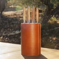 Wusthof Amici Villa 6-Piece Knife Block Set -Cookware & Knives Shop am lifestyle campaign 09 1 1