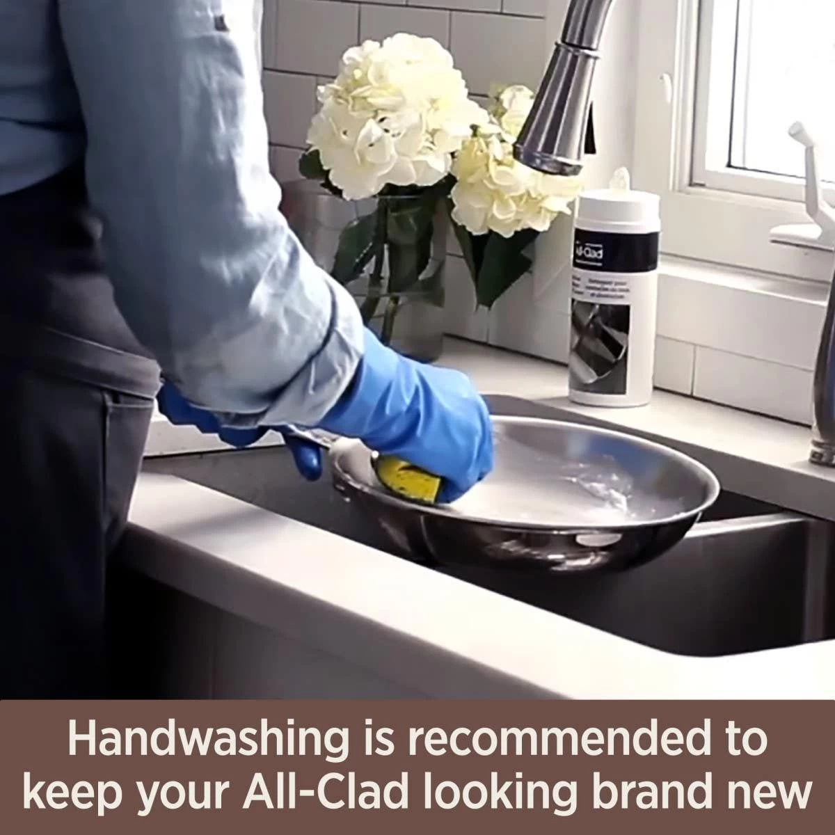 All-Clad Copper Core 5-Ply Bonded Stainless Steel Saute Pan | 5 Qt. 10 All-Clad Copper Core 5-Ply Bonded Stainless Steel Saute Pan | 5 Qt. - Image 8