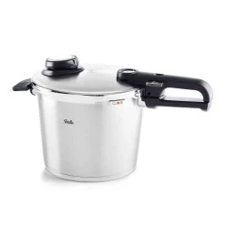 Fissler Vitavit® Premium S4 Pressure Cooker With Perforated Insert | 4.8 Qt.