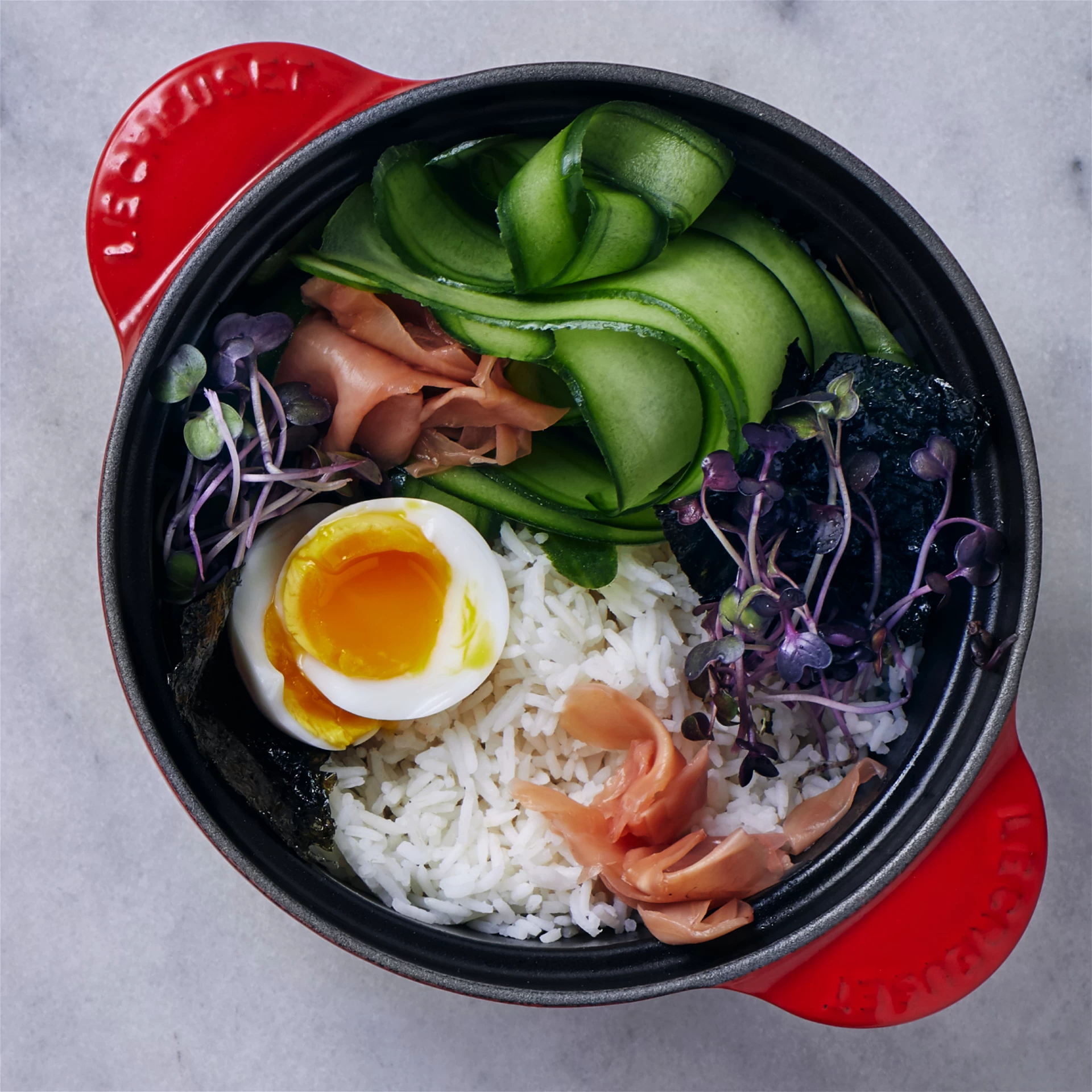 Le Creuset Cast Iron Rice Pot | Cerise/Cherry Red 9 Le Creuset Cast Iron Rice Pot | Cerise/Cherry Red - Image 7