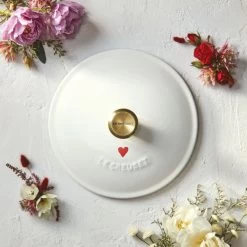 Le Creuset L'Amour 2.75 Qt. Enameled Cast Iron Soup Pot With Gold Knob & Heart Applique | White -Cookware & Knives Shop rs13360 201020 lecreuset lamoursouppot 0659 ret