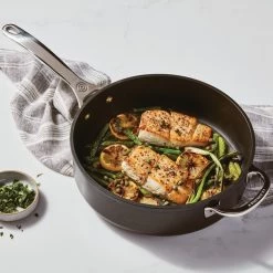 Le Creuset 4.25 Qt. Sauté Pan With Glass Lid | Toughened Nonstick Pro -Cookware & Knives Shop saute