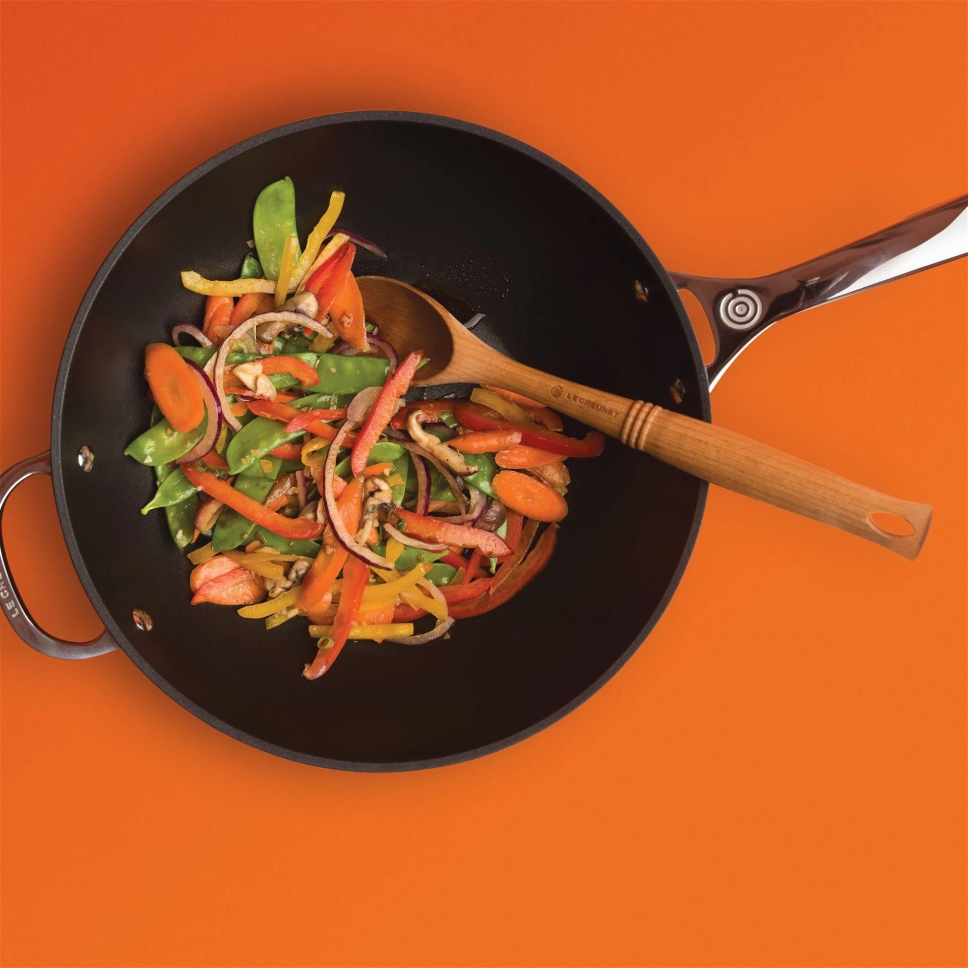 Le Creuset 12" Stir Fry Pan | Toughened Nonstick Pro 11 Le Creuset 12" Stir Fry Pan | Toughened Nonstick Pro - Image 9